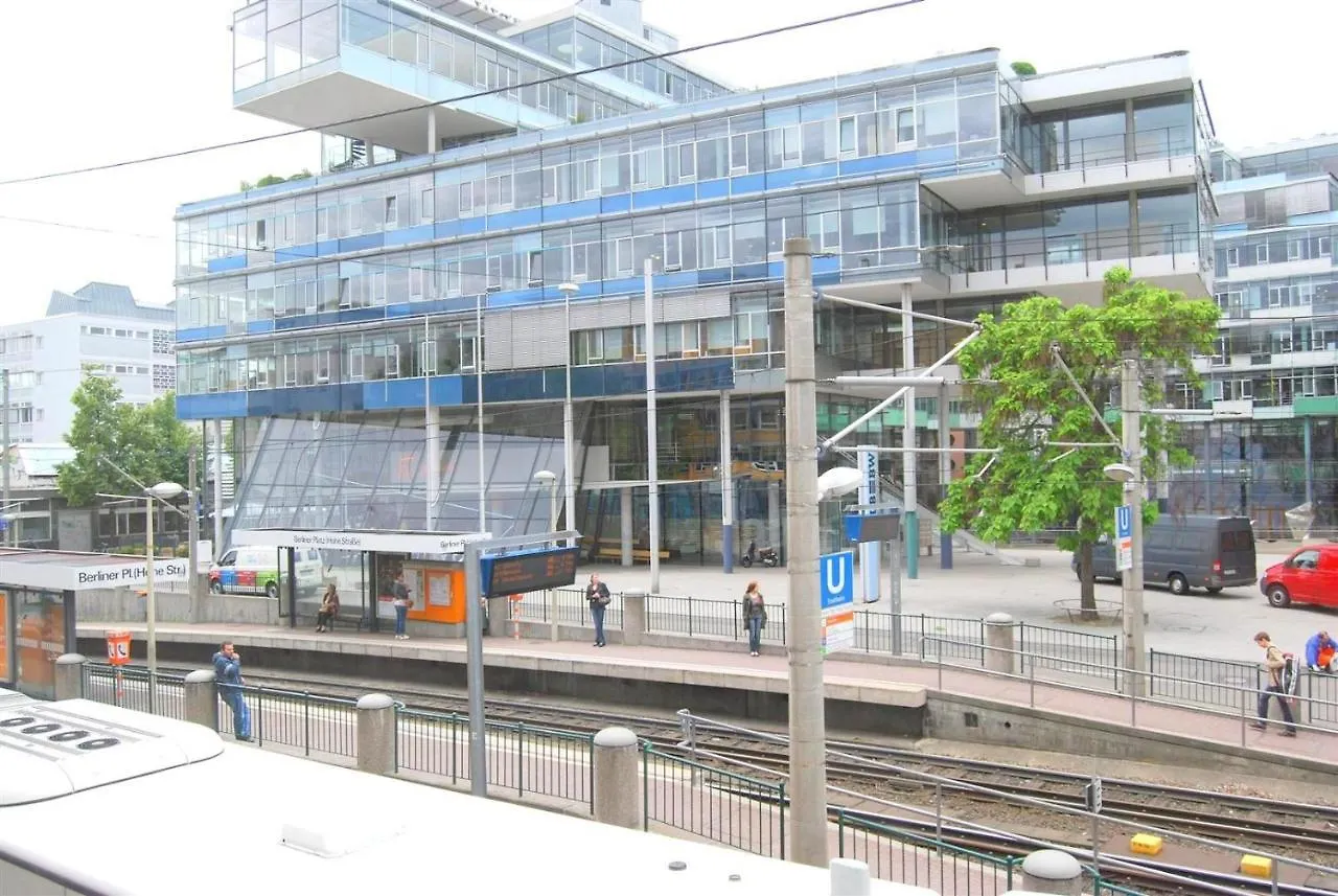 Alfa Apartment Stuttgart Mitte 2 Zimmer City-Lage Berliner Platz Balkon Netflix Kueche Wm L 2Br 5 Beds 6 People L Fully Equipped Kitchen & Bathroom