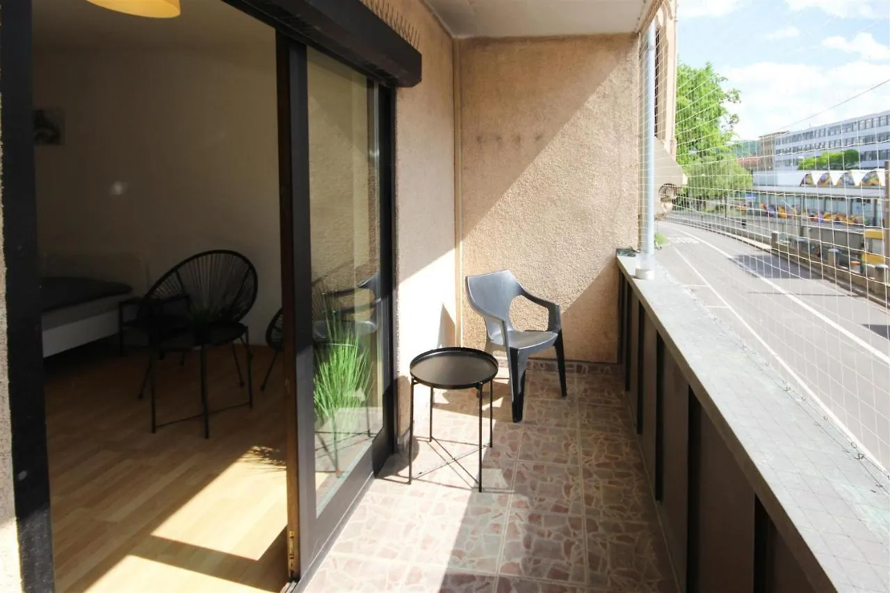 Alfa Apartment Stuttgart Mitte 2 Zimmer City-Lage Berliner Platz Balkon Netflix Kueche Wm L 2Br 5 Beds 6 People L Fully Equipped Kitchen & Bathroom Germany