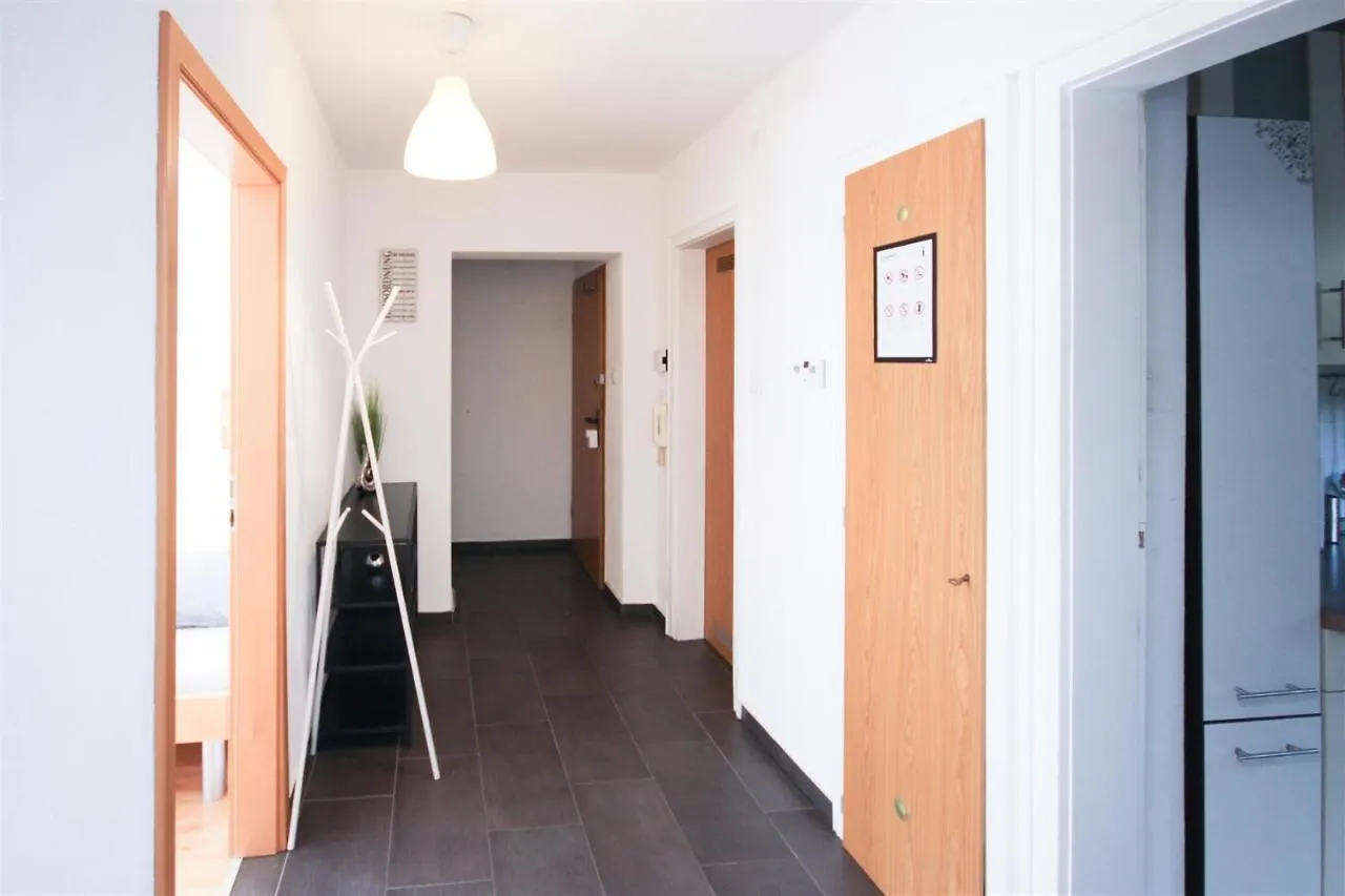 Alfa Apartment Stuttgart Mitte 2 Zimmer City-Lage Berliner Platz Balkon Netflix Kueche Wm L 2Br 5 Beds 6 People L Fully Equipped Kitchen & Bathroom