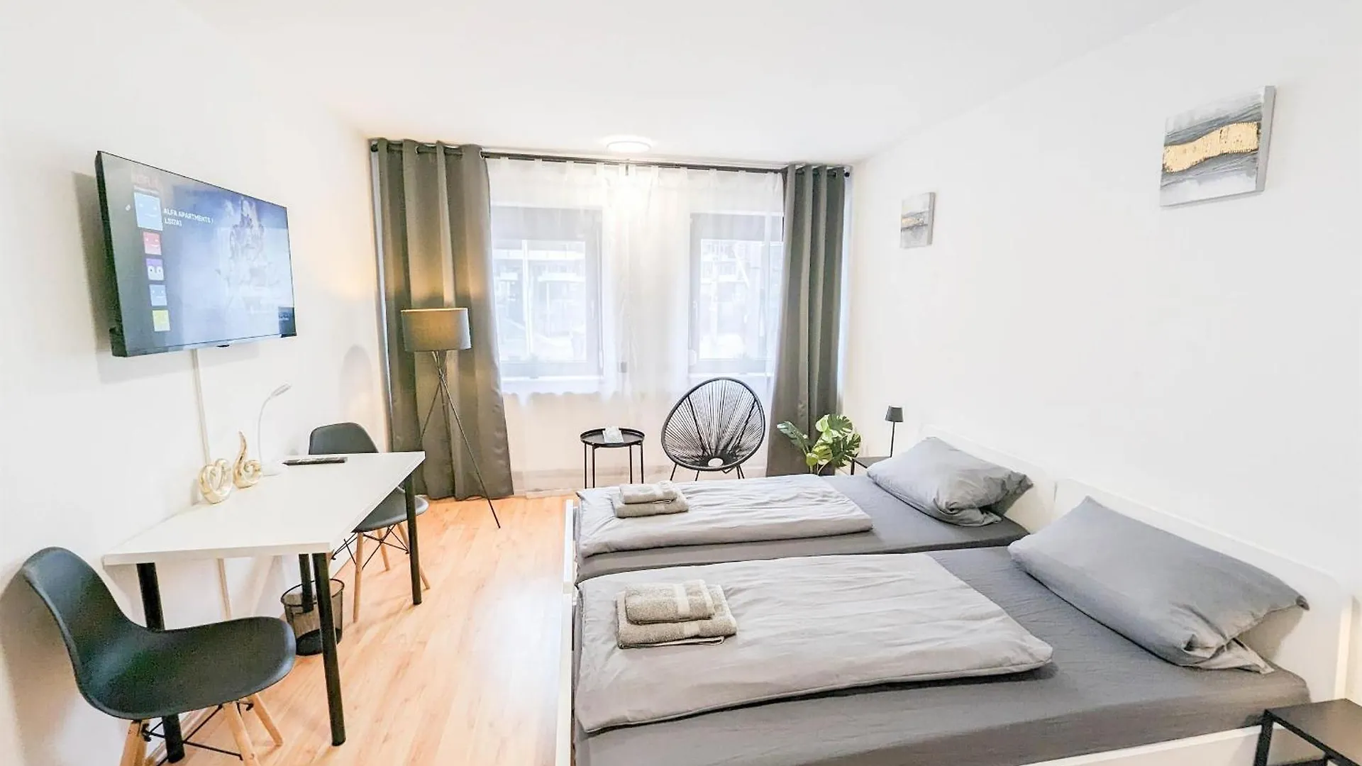 Alfa Apartment Stuttgart Mitte 2 Zimmer City-Lage Berliner Platz Balkon Netflix Kueche Wm L 2Br 5 Beds 6 People L Fully Equipped Kitchen & Bathroom Germany